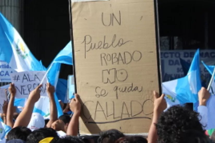 ManifestacionRenunciaYa
